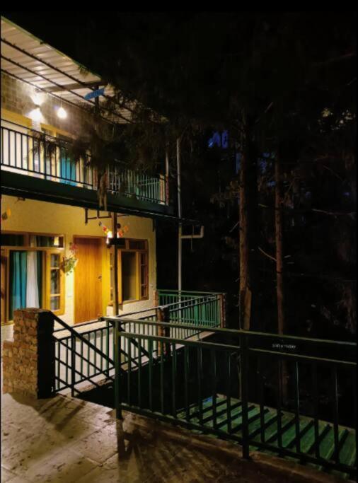 The Hill Story, Entire Chalet, Offbeat,Cozy Mussoorie Kültér fotó