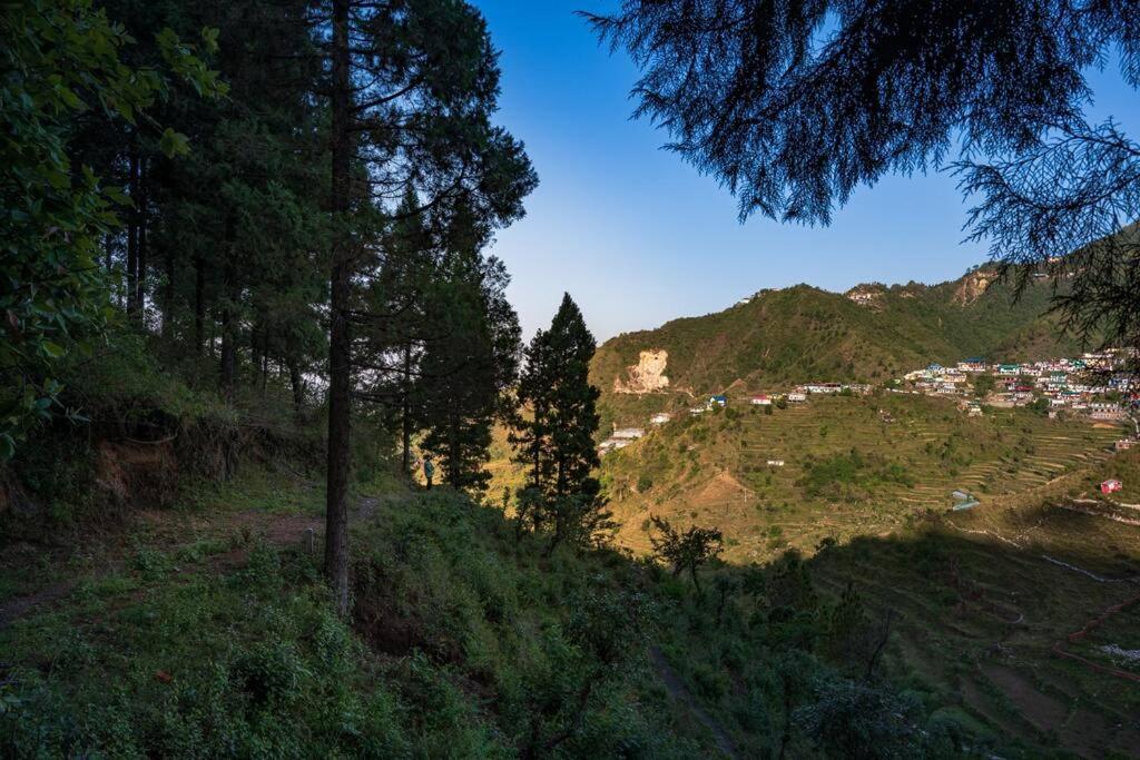 The Hill Story, Entire Chalet, Offbeat,Cozy Mussoorie Kültér fotó