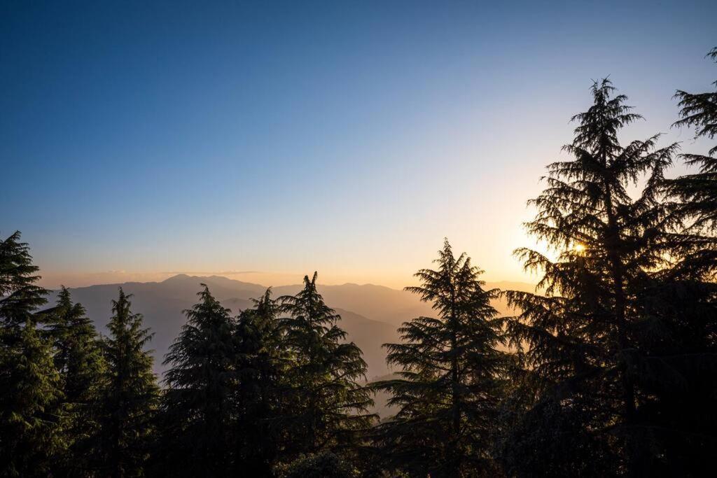 The Hill Story, Entire Chalet, Offbeat,Cozy Mussoorie Kültér fotó